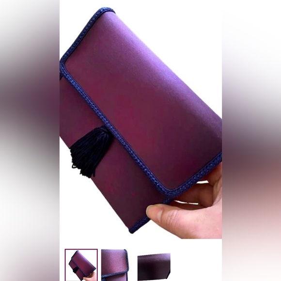 La Regale crossbody satin clutch - Picture 4 of 4